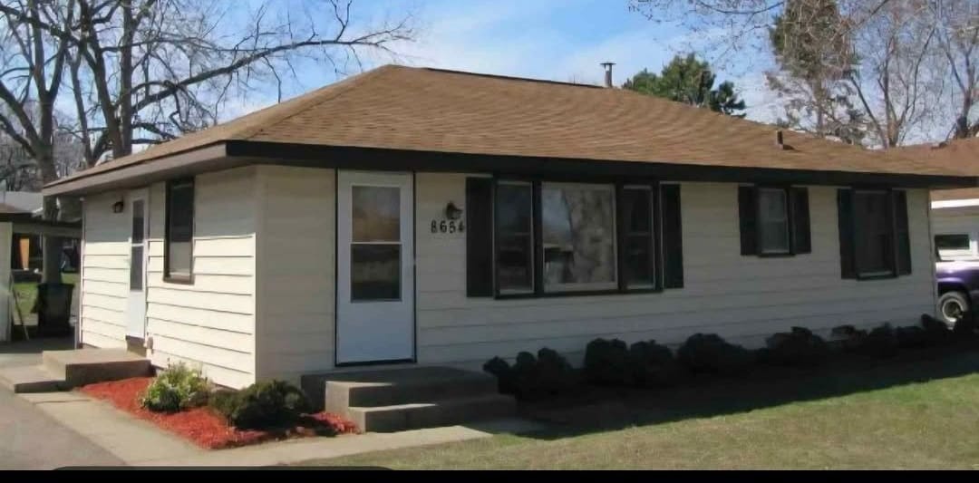5 Bed, 2 Bath Rambler in Cottage Grove, MN